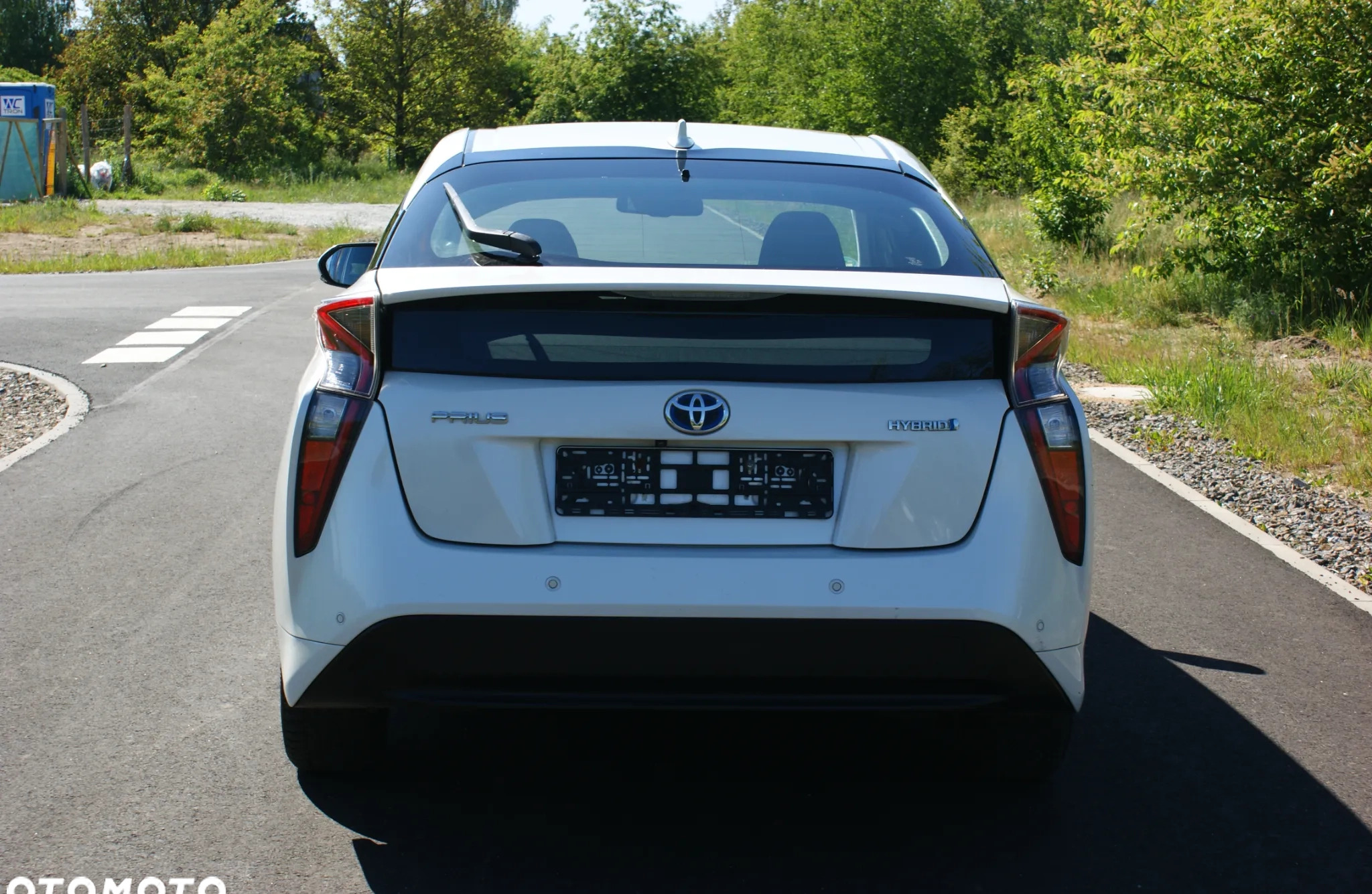 Toyota Prius cena 53500 przebieg: 198000, rok produkcji 2018 z Wrocław małe 211